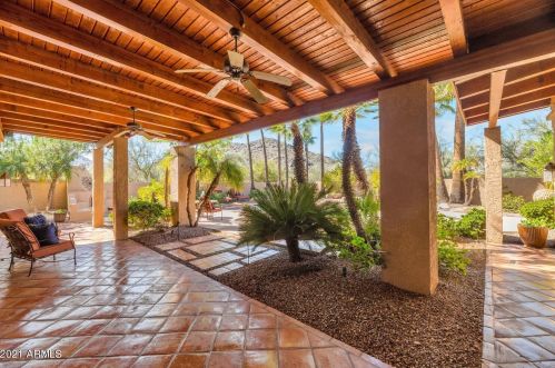 9416 47 St, Phoenix AZ 85028-5204 exterior