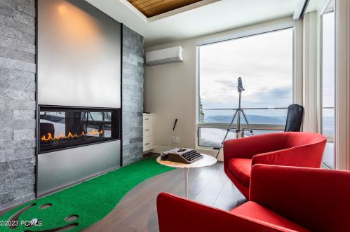 143 White Pne Cyn Rd, Park City UT 84060-6505 exterior