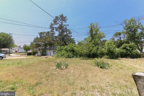 352 Mantua Ave, West Deptford NJ 08066-1277 exterior