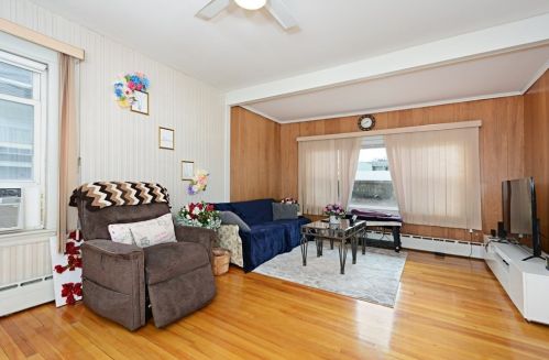 31 Benedict Rd, Worcester MA 01604-1814 exterior