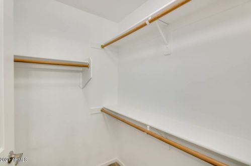 16630 45th St, Phoenix AZ 85050-8560 exterior