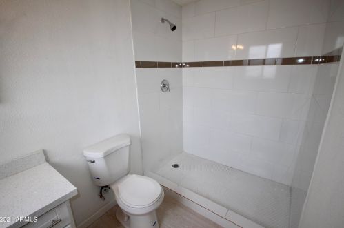 2908 Bloomfield Rd, Phoenix AZ 85029-2950 exterior