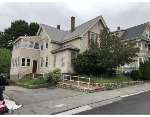 15 Clarke St, Lawrence MA  01841-2119 exterior