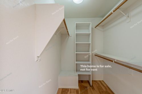 237 Denton Ln, Phoenix AZ 85014-2676 exterior