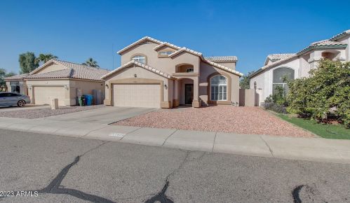 17806 13 Pl, Phoenix AZ 85014-1119 exterior