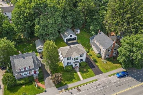 363 Pleasant St, Milton MA  02186-4764 exterior