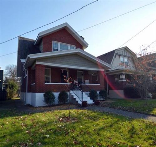 1936 Roanoke Ave, Louisville, KY 40205-1416