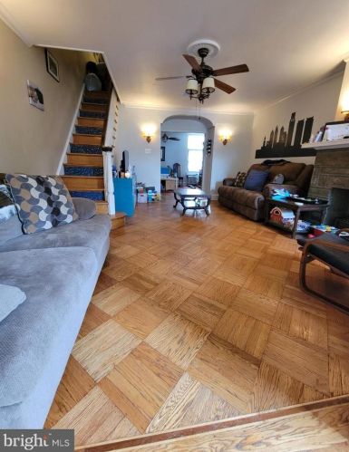 6113 6th St, Philadelphia PA  19120-1320 exterior