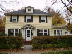 43 Charlotte Rd, Newton, MA 02459-1707