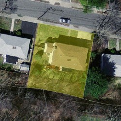 300 Woodcliff Rd, Newton MA  02461-2128 aerial view