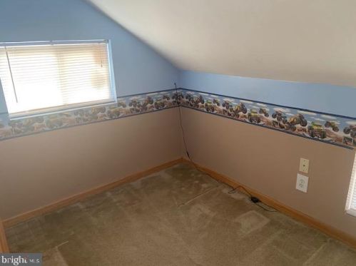 406 Dupont Ave, West Deptford NJ 08066-1169 exterior