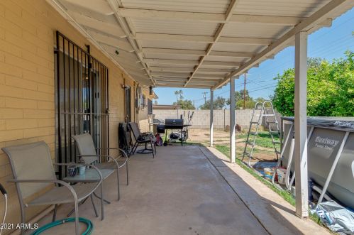 5743 38 Dr, Phoenix AZ 85053-2811 exterior