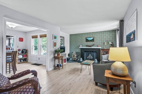 480 East St, Weymouth, MA 02189-2235