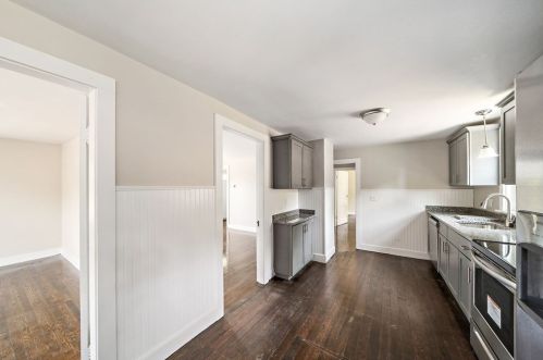 210 Hart St, Taunton MA  02780-6945 exterior