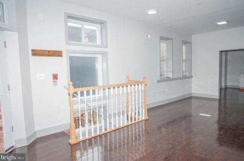 1815 20 St, Philadelphia PA 19145-2048 exterior