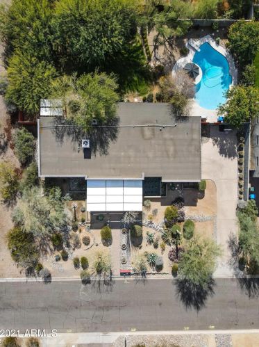 1811 Aurelius Ave, Phoenix AZ  85020-5509 exterior