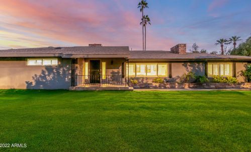 6849 2nd St, Phoenix AZ  85012-1005 exterior