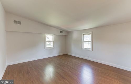 720 Carter Ave, West Deptford NJ  08096-1468 exterior