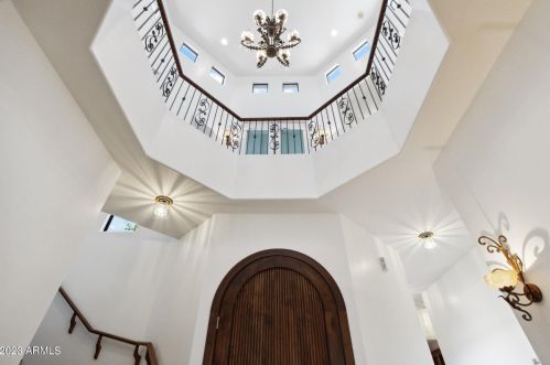 7814 16th Dr, Phoenix AZ  85021-7919 exterior