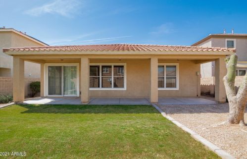 2128 Bowker St, Phoenix AZ 85040-3480 exterior