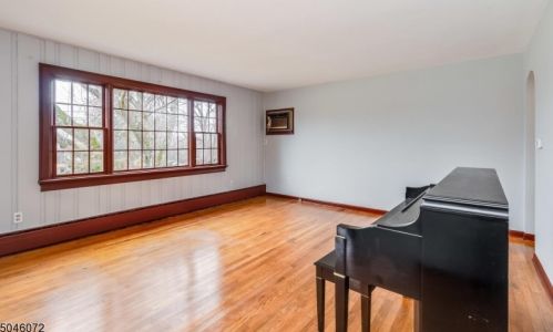 290 Church Rd, Milford NJ 08848-1813 exterior