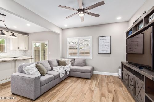 21844 40th Pl, Phoenix AZ  85050-7225 exterior