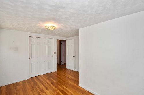 9 Knollwood Rd, Worcester MA 01612-1326 exterior