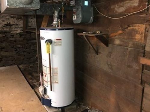 21 Britannia St, Taunton MA 02780-1633 exterior