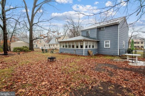 554 Elberne Ave, West Deptford NJ 08093-1715 exterior