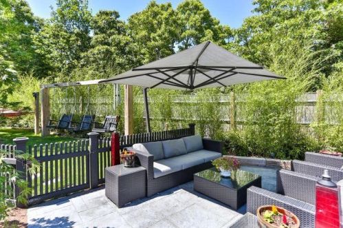 6 Peach Orch Ln, Eastham MA 02642-2673 exterior