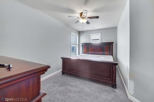 7 Shakespeare Dr, Valpo IN 46383-4129 exterior