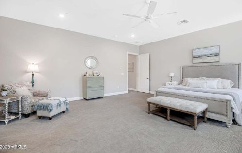 8976 8 Dr, Phoenix AZ 85041-6754 exterior