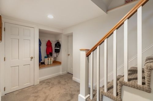 2 Bonad Rd, Milton MA 02186-3212 exterior