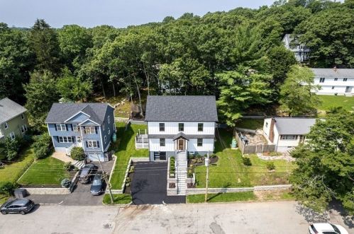 92 Dothan St, Arlington MA  02474-1343 exterior