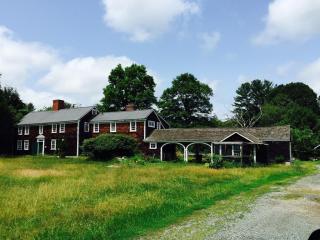 103 Boardman St, Norfolk MA  02056-1058 exterior