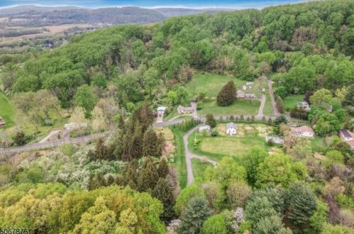 389 Church Rd, Milford, NJ 08848-1814