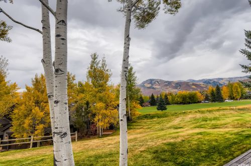 2539 Fairway Vlg Dr, Park City UT 84060-7023 exterior