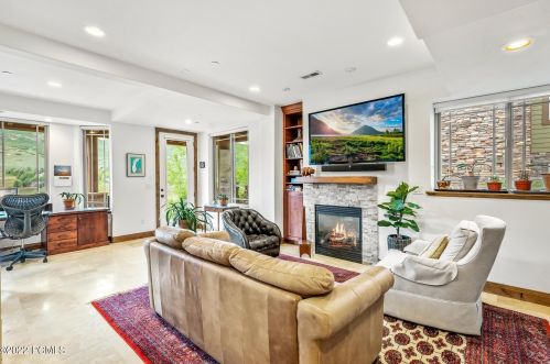 3228 Lower Saddleback Rd, Park City UT 84098-5699 exterior