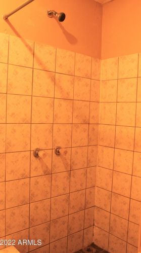 2607 60 Dr, Phoenix AZ 85035-1636 exterior