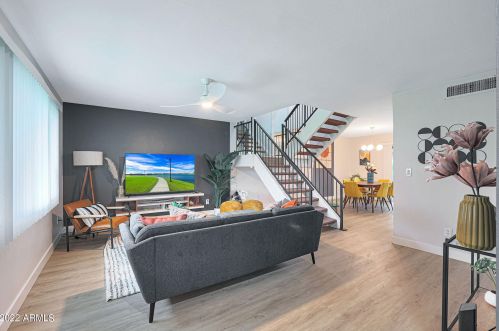 2938 Clarendon Ave, Phoenix AZ  85016-7062 exterior