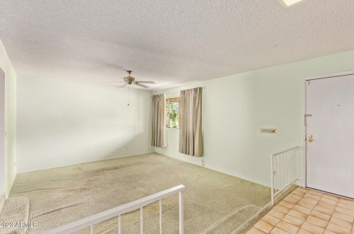 1801 Augusta Ave, Phoenix, AZ 85020-4423