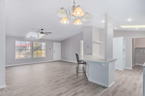 19627 30 St, Phoenix AZ 85008-6137 exterior