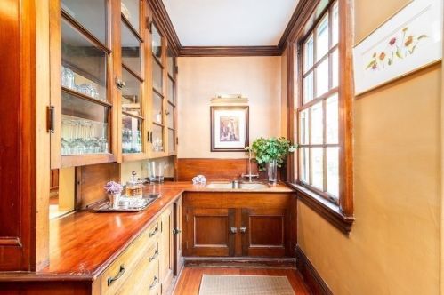 15 Mansion Dr, Topsfield MA 01983-1109 exterior