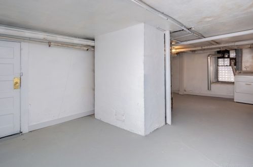 7 Chamberlain Pkwy, Worcester MA 01602-2507 exterior