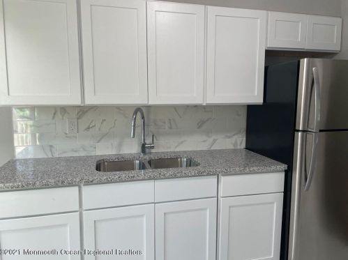 21 Neal St, Jackson Twp NJ  08527-1114 exterior