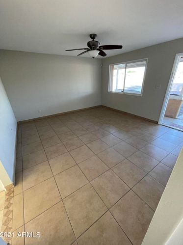 2245 Cholla St, Phoenix AZ 85029-3817 exterior