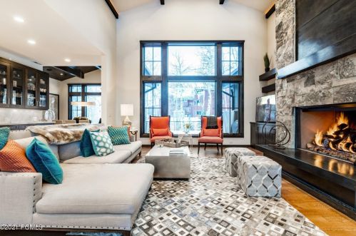 2424 Iron Mtn Dr, Park City UT 84060-6559 exterior