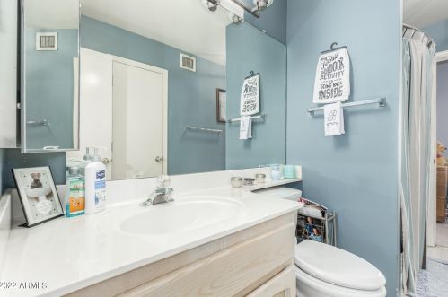 930 Annette Dr, Phoenix AZ 85022-1038 exterior