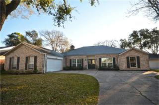 831 Longview Dr, Sugar Land TX  77478-3732 exterior