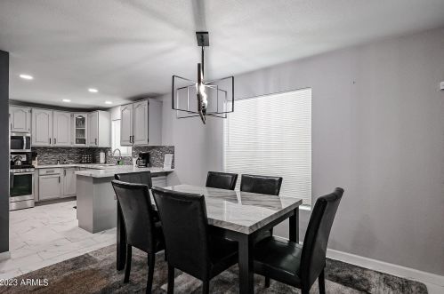 519 El Camino Dr, Phoenix AZ 85051-4627 exterior